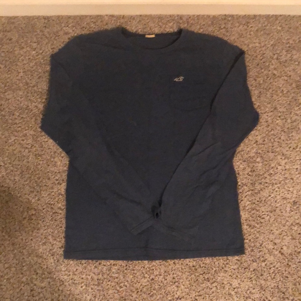 MENS LONG SLEEVE SIZE SMALL HOLLISTER TEE